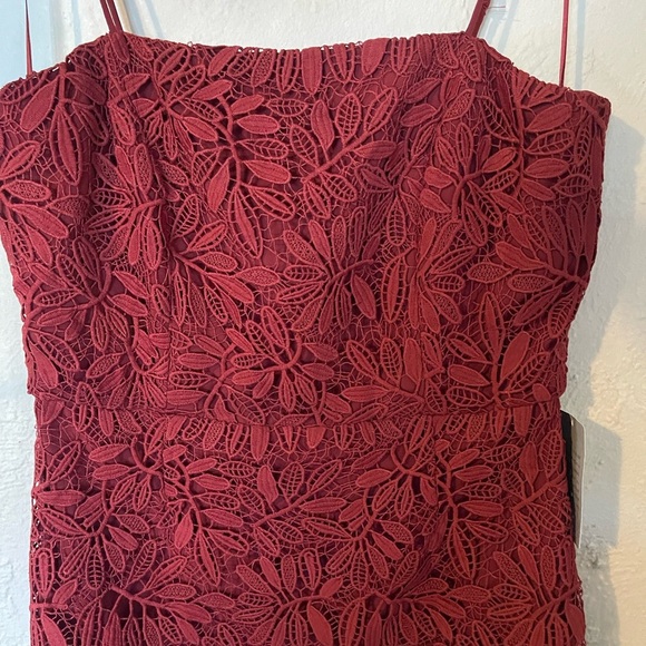 NSR RED EMBROIDERED DRESS - Picture 3 of 6
